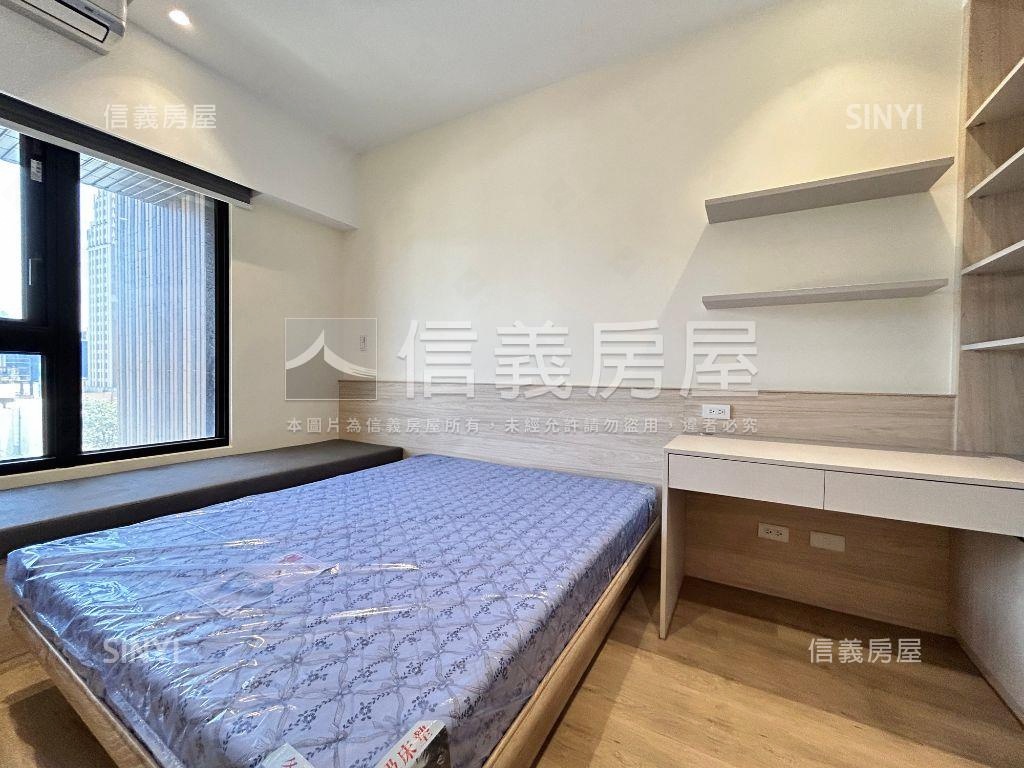 博克萊兩房平車裝潢戶房屋室內格局與周邊環境