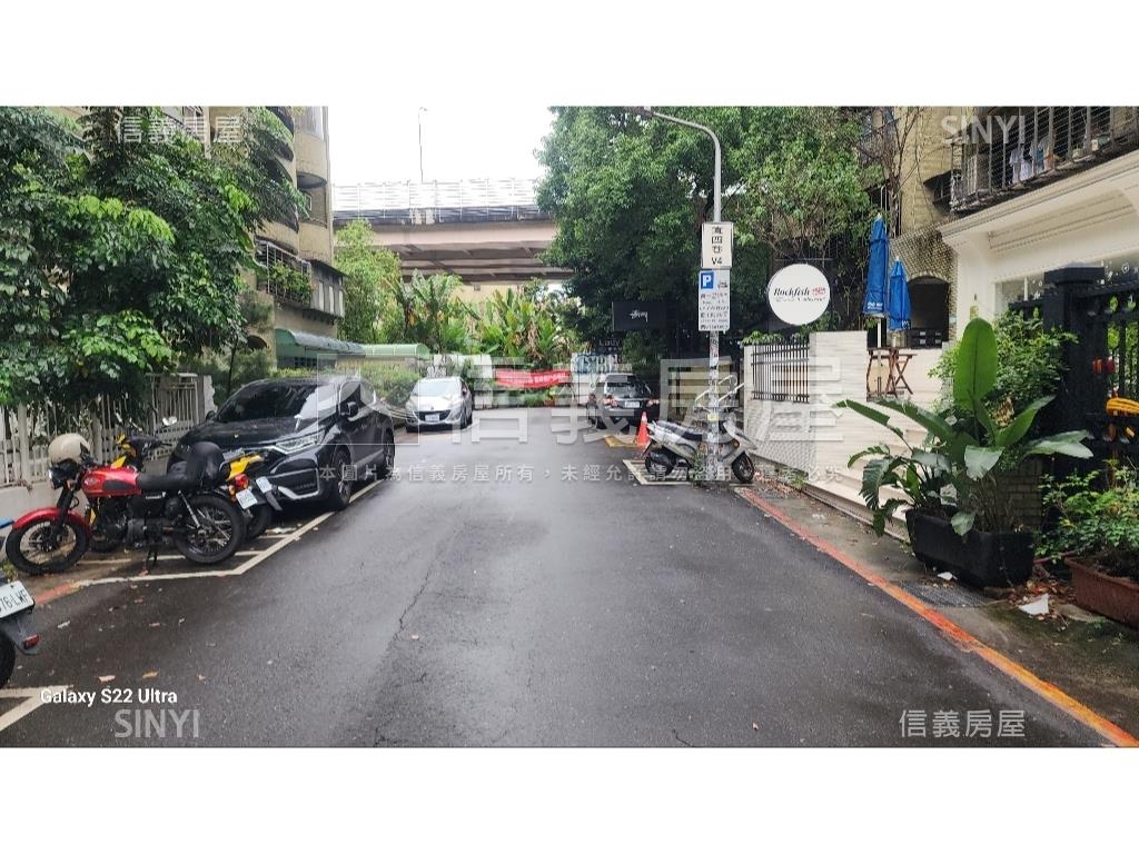 東區敦南黃金鑽石邊間店面房屋室內格局與周邊環境