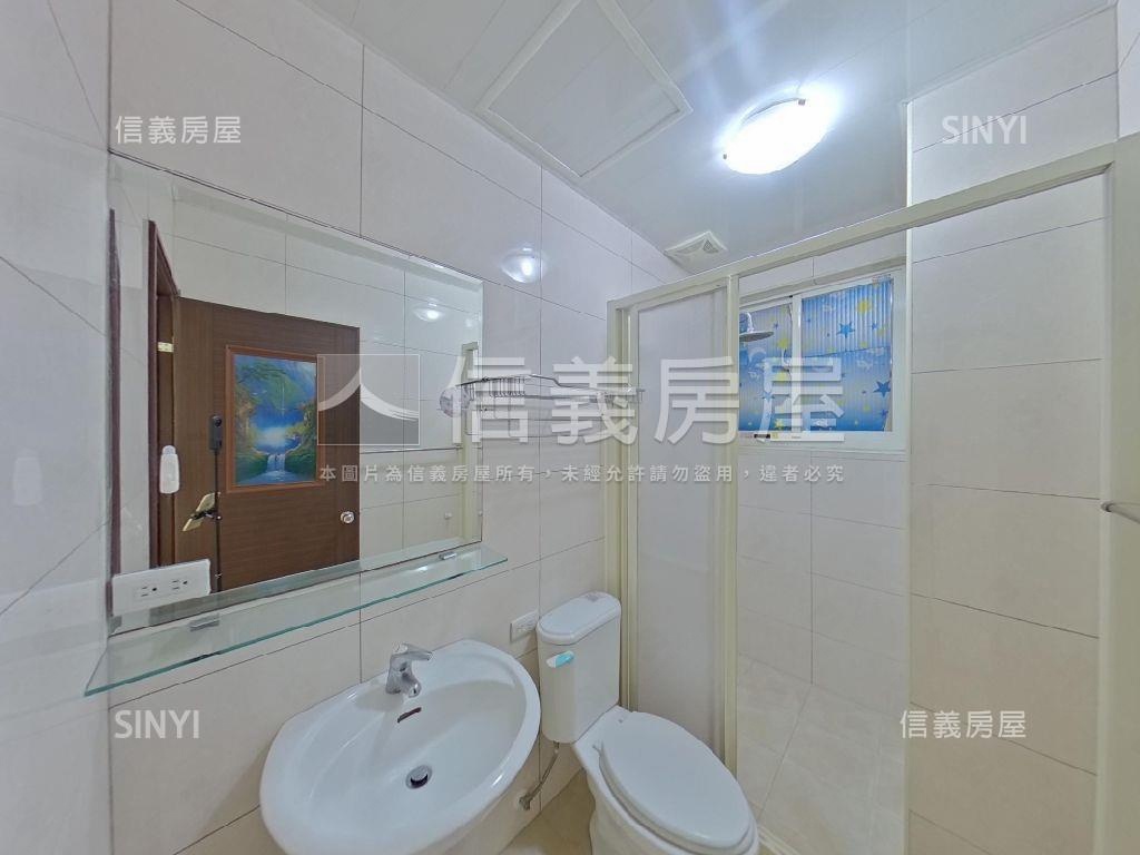 板樹一層一戶金龍華廈房屋室內格局與周邊環境