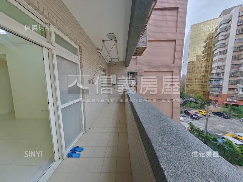 板樹一層一戶金龍華廈房屋室內格局與周邊環境