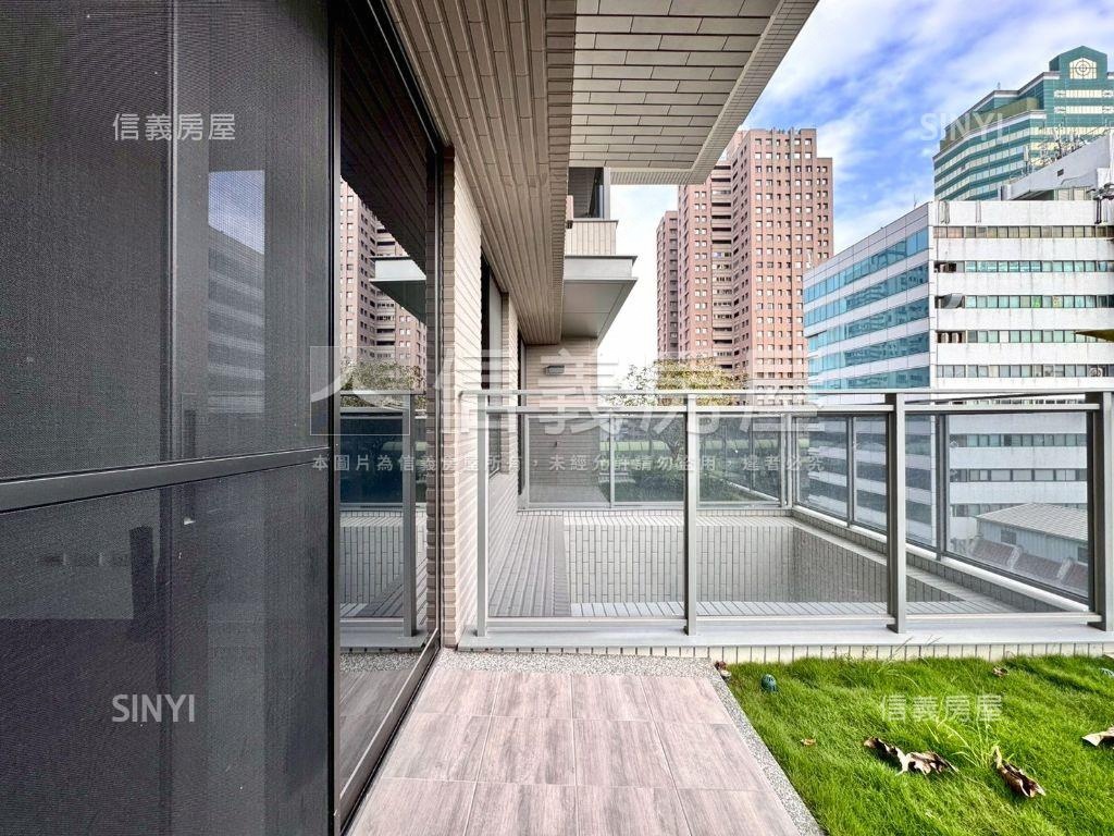 全新落成德鑫一璟四房雙車房屋室內格局與周邊環境