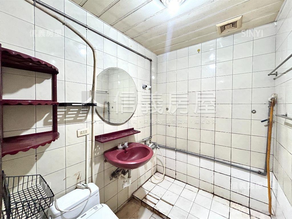 面公園景觀＋頂加房屋室內格局與周邊環境