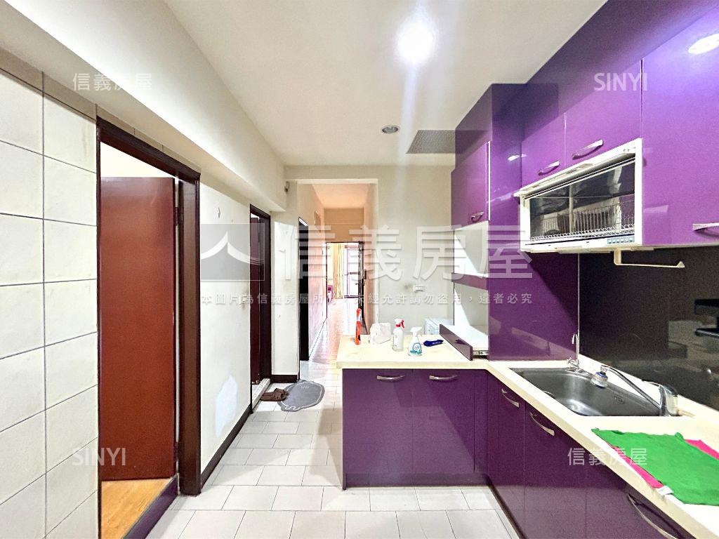 面公園景觀＋頂加房屋室內格局與周邊環境