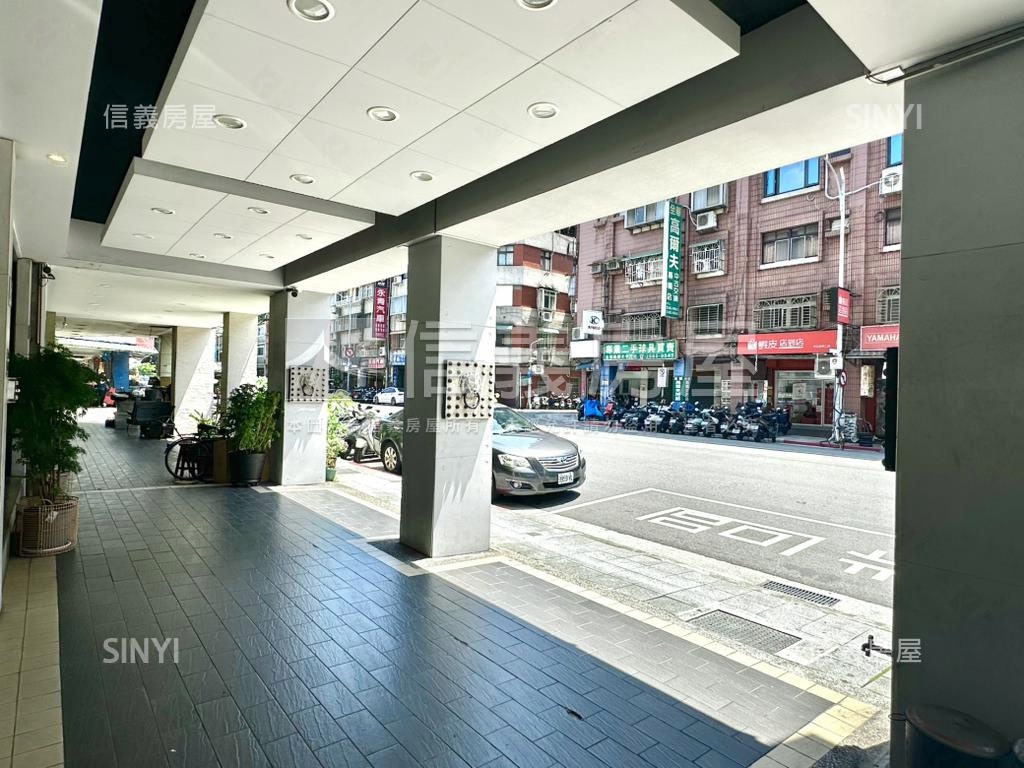 正吉林路金店面２房屋室內格局與周邊環境