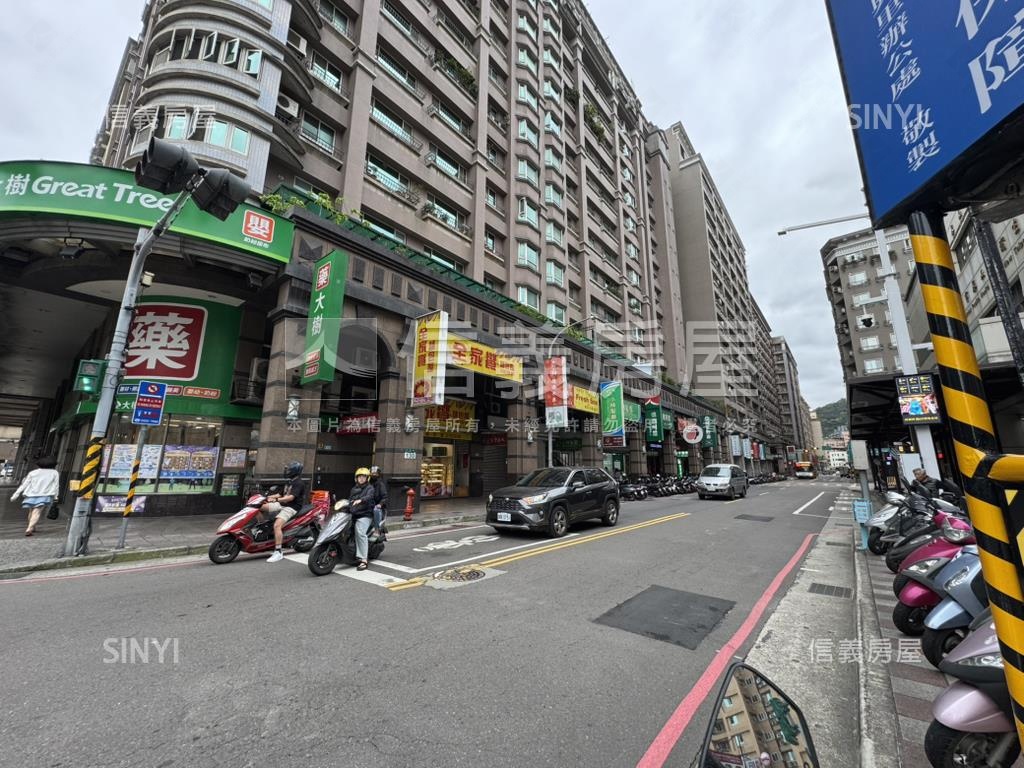 角間１８甲重劃區店面房屋室內格局與周邊環境
