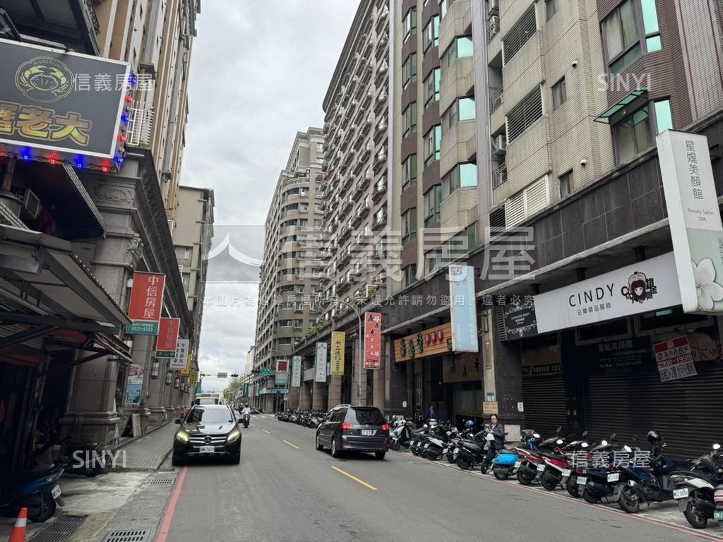 角間１８甲重劃區店面房屋室內格局與周邊環境