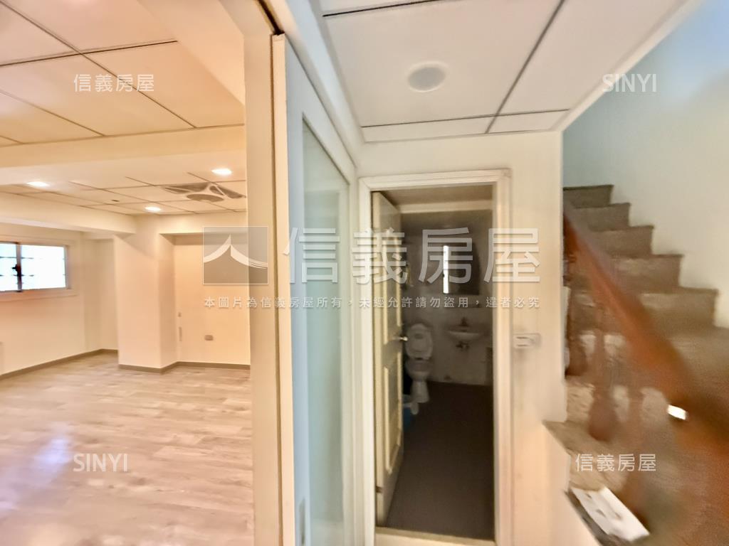 大隆新香港樓中樓雙車位房屋室內格局與周邊環境