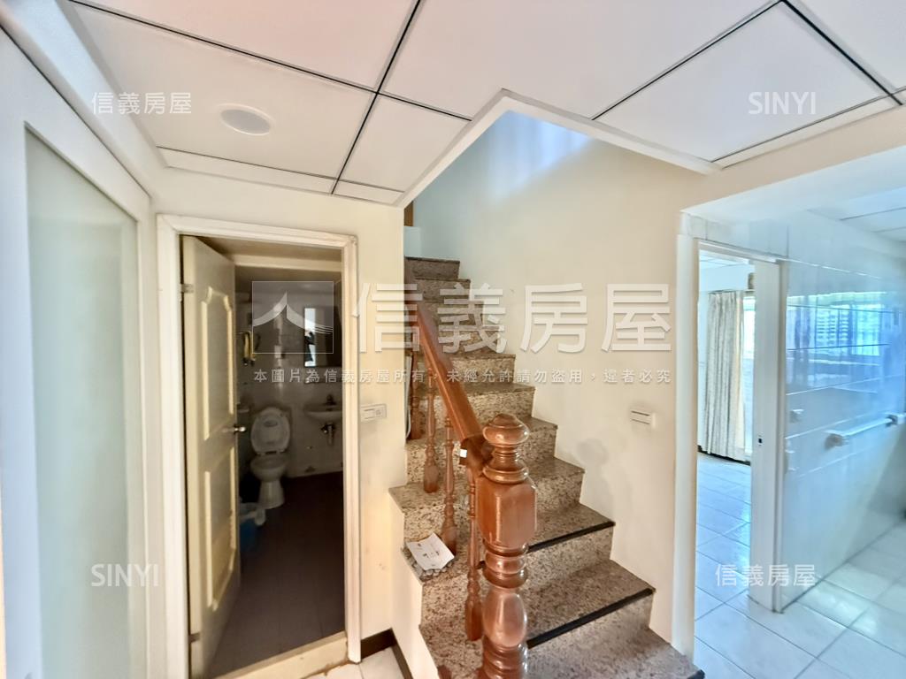 大隆新香港樓中樓雙車位房屋室內格局與周邊環境