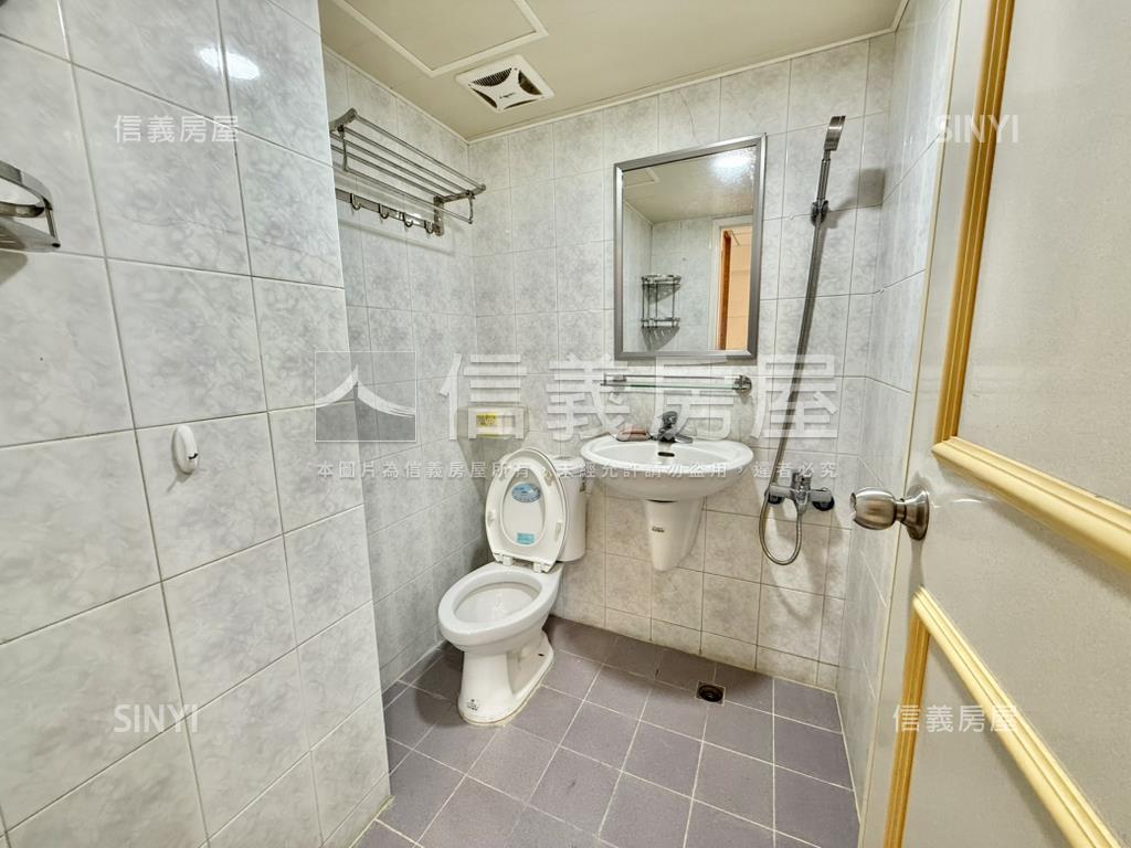 大隆新香港樓中樓雙車位房屋室內格局與周邊環境