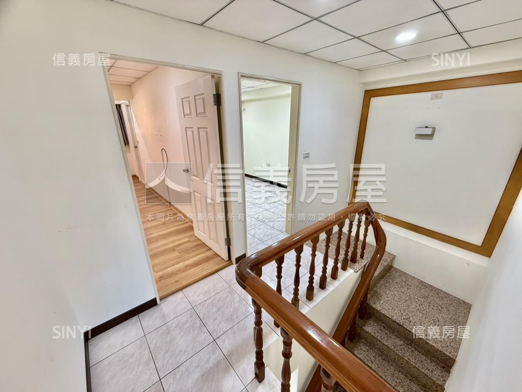 大隆新香港樓中樓雙車位房屋室內格局與周邊環境