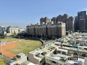 大隆新香港樓中樓雙車位