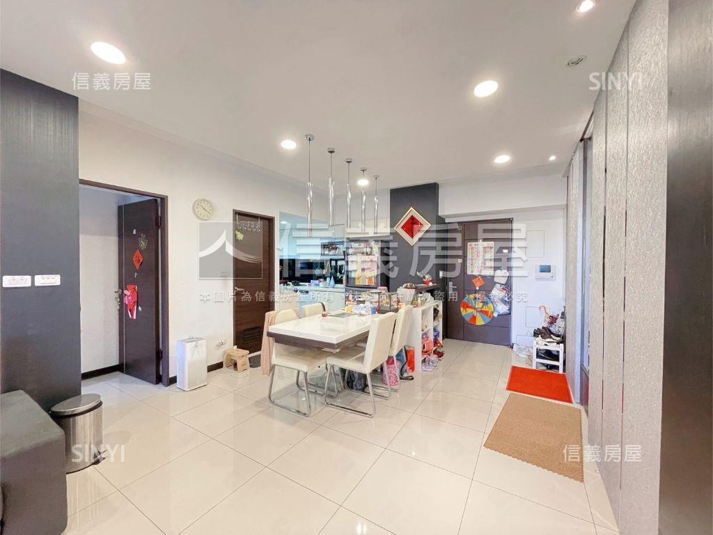 悠活郡．樹海四房雙平車位房屋室內格局與周邊環境