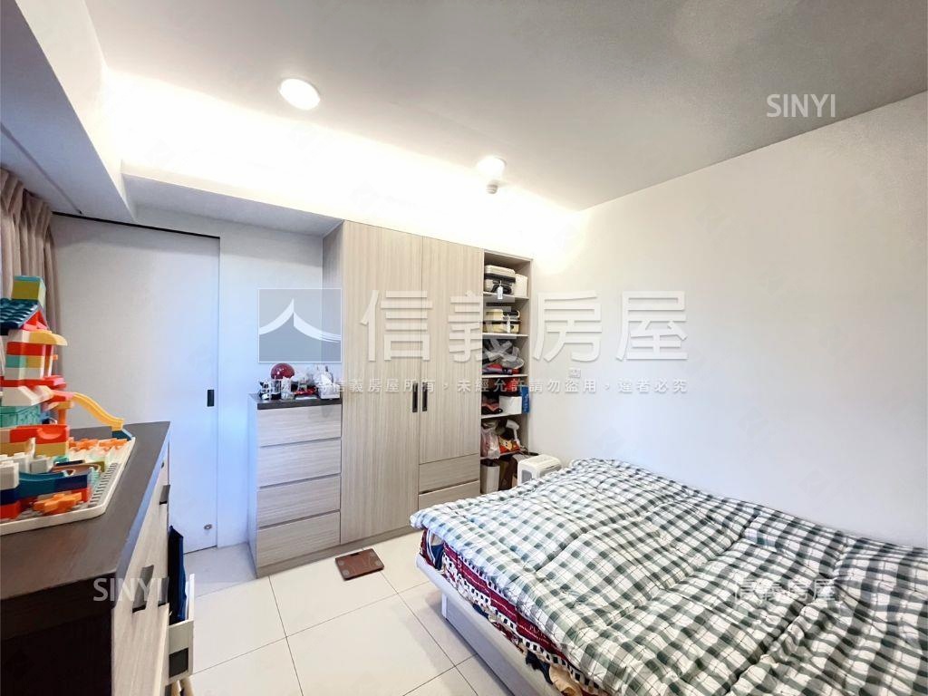 悠活郡．樹海四房雙平車位房屋室內格局與周邊環境