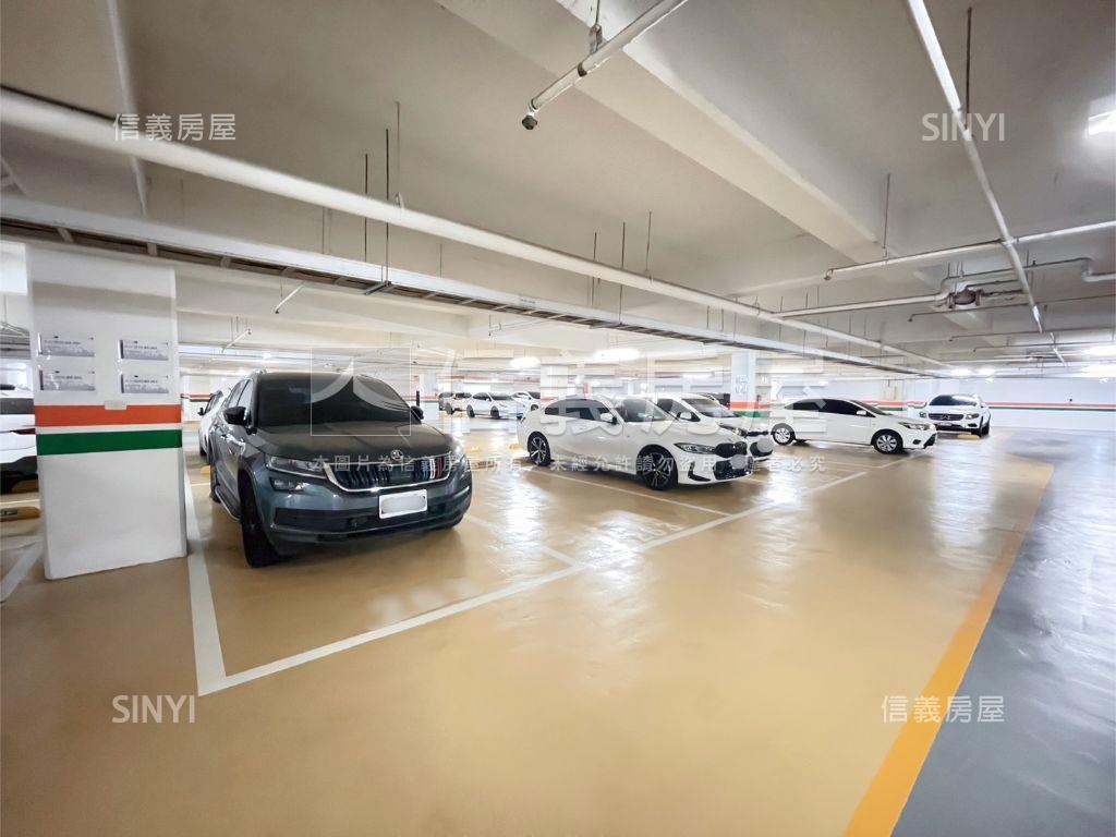 悠活郡．樹海四房雙平車位房屋室內格局與周邊環境