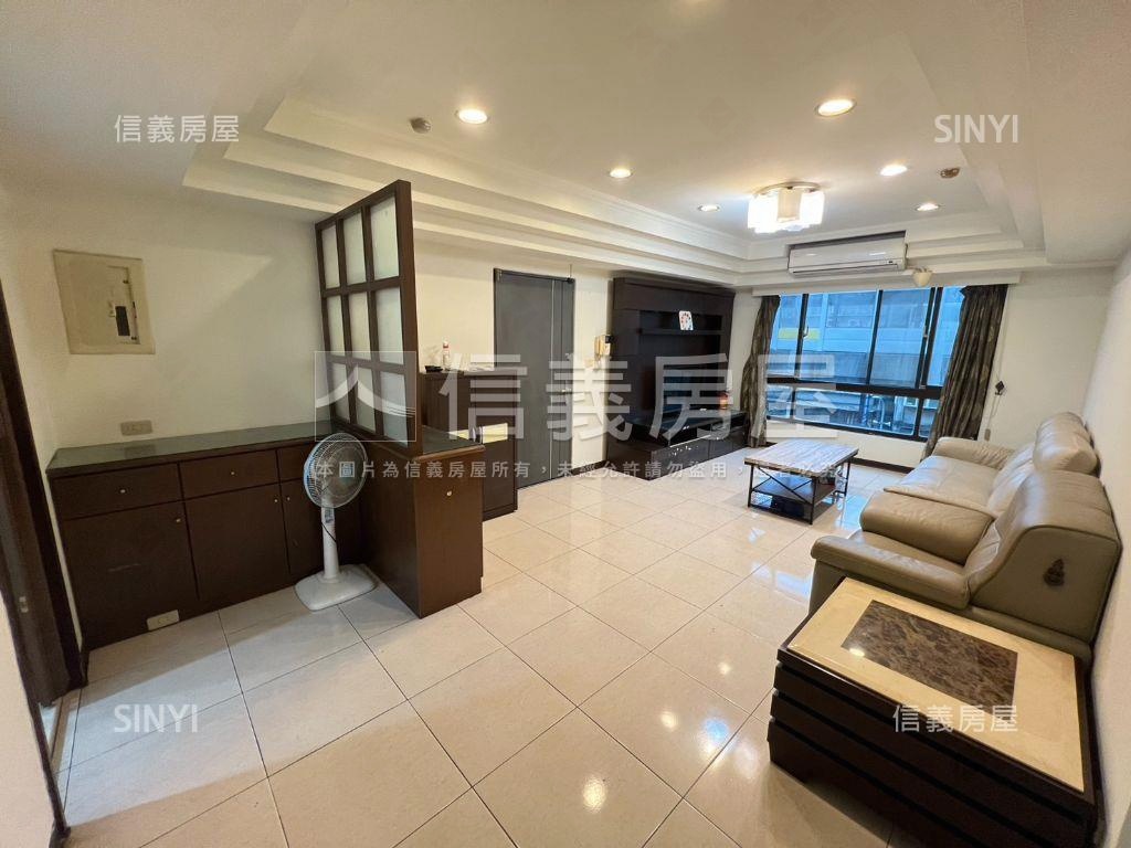 店長推薦‧新站巴黎３房房屋室內格局與周邊環境