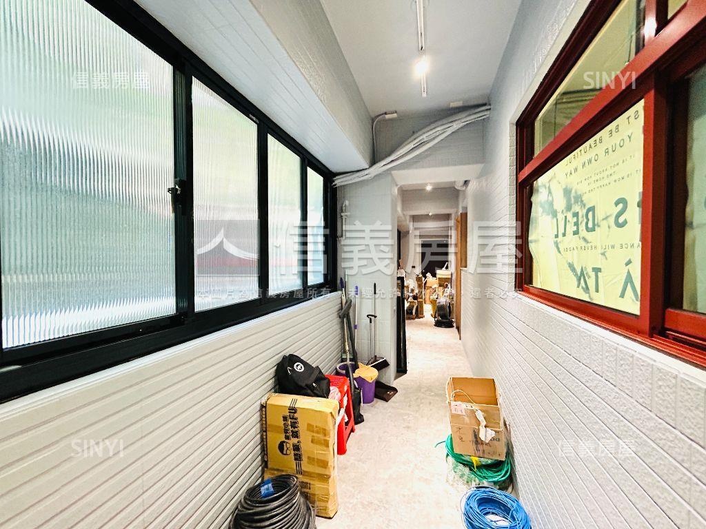 中山北☆南京東黃金店辦房屋室內格局與周邊環境