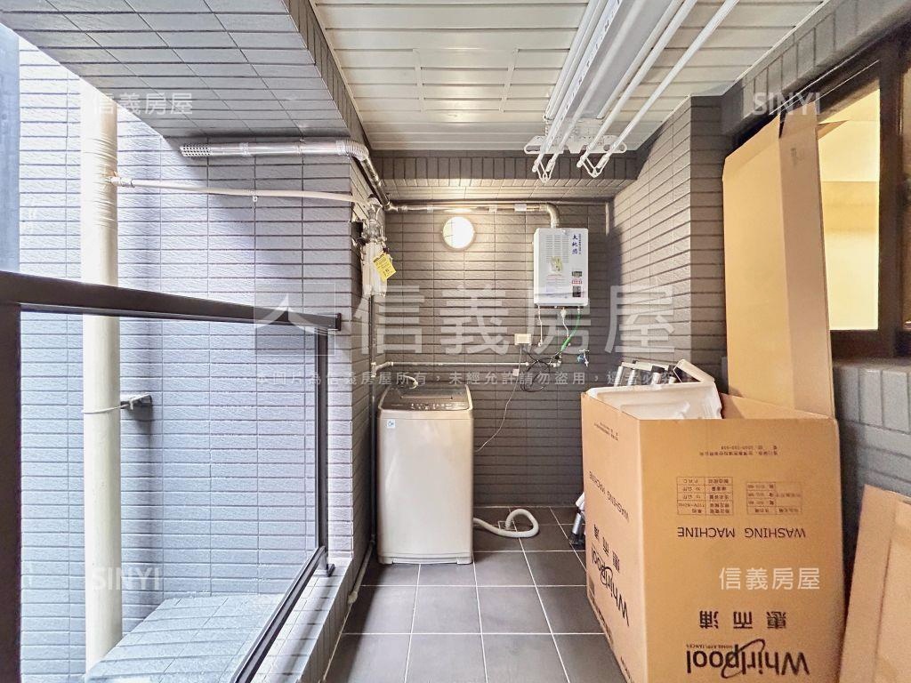 富宇高樓兩房精美宅房屋室內格局與周邊環境