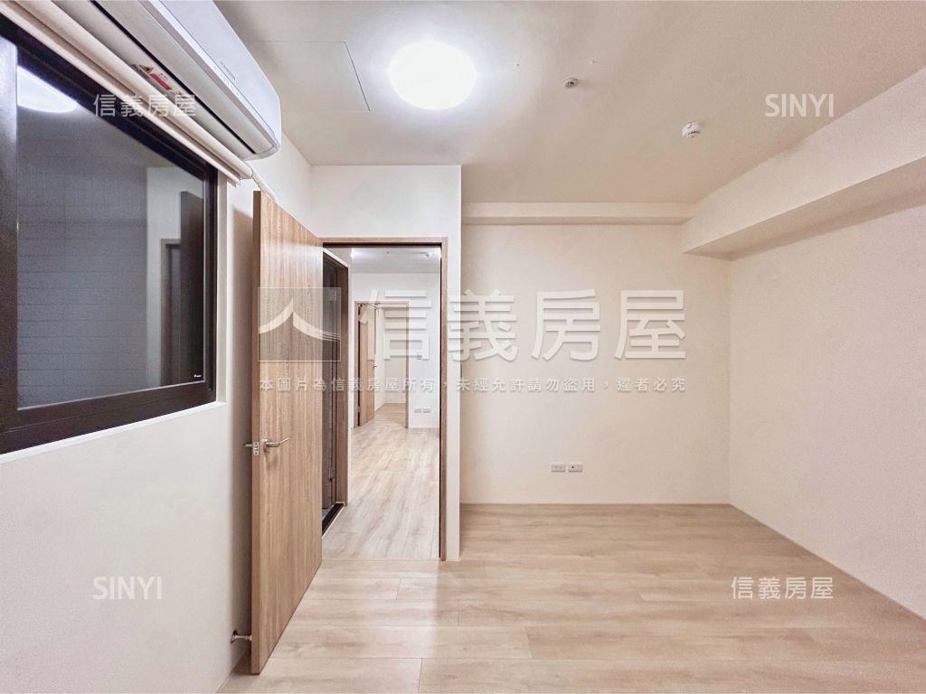 富宇高樓兩房精美宅房屋室內格局與周邊環境