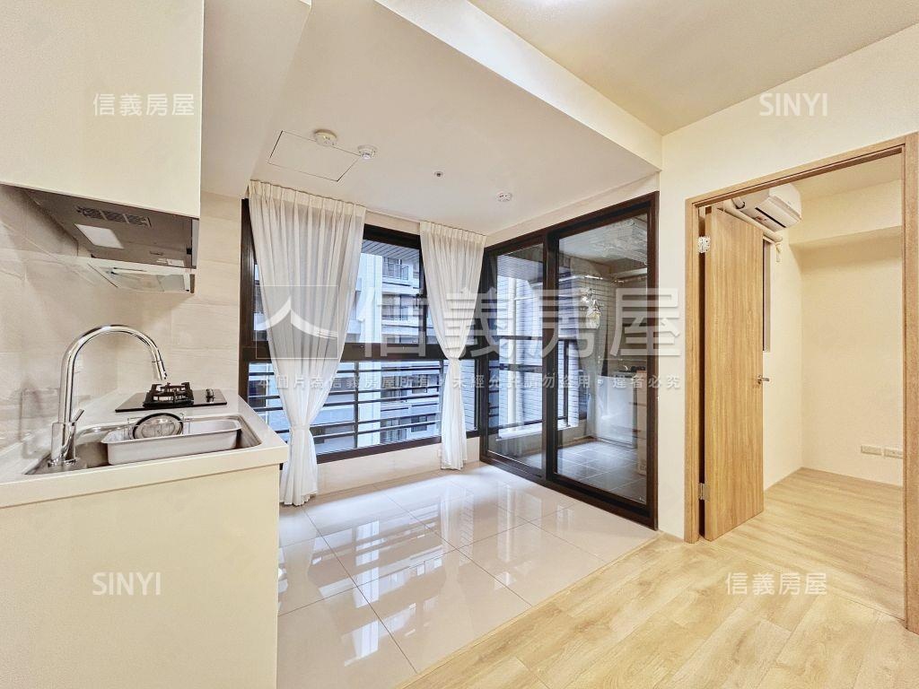富宇高樓兩房精美宅房屋室內格局與周邊環境