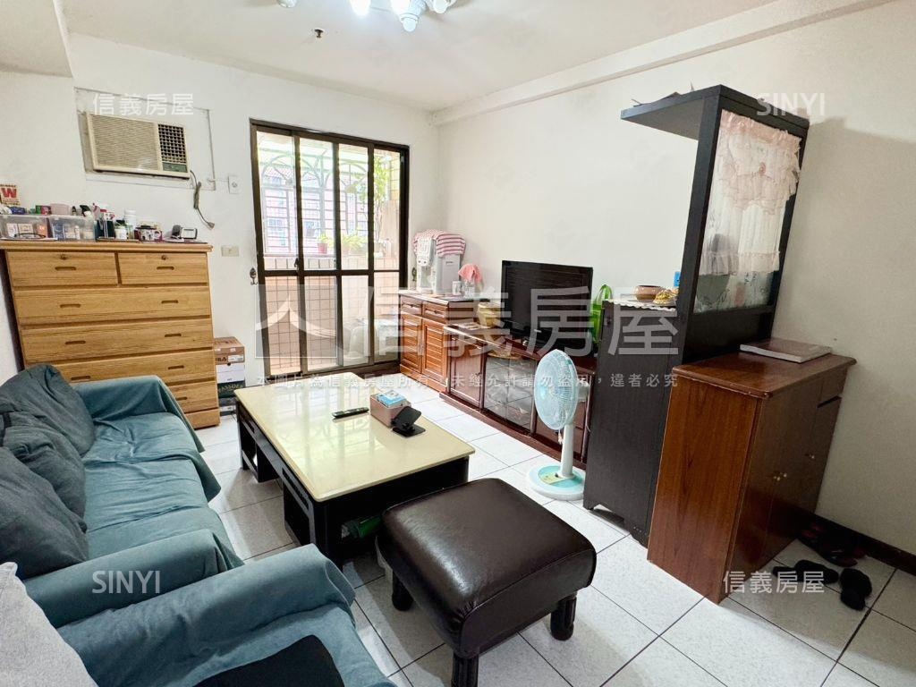 長江三峽·近未來捷運三房房屋室內格局與周邊環境