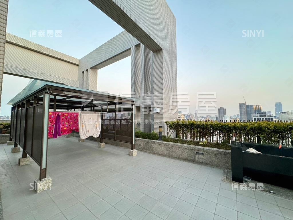聯上Ｖ１高樓美雙房房屋室內格局與周邊環境