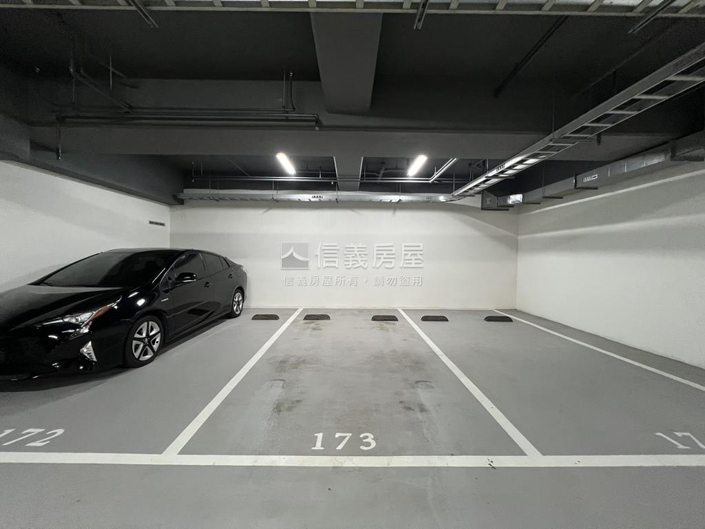 璞真仰睦．晴境三房車位房屋室內格局與周邊環境