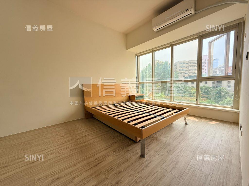 蝶飛鳳舞綠景景觀房屋室內格局與周邊環境