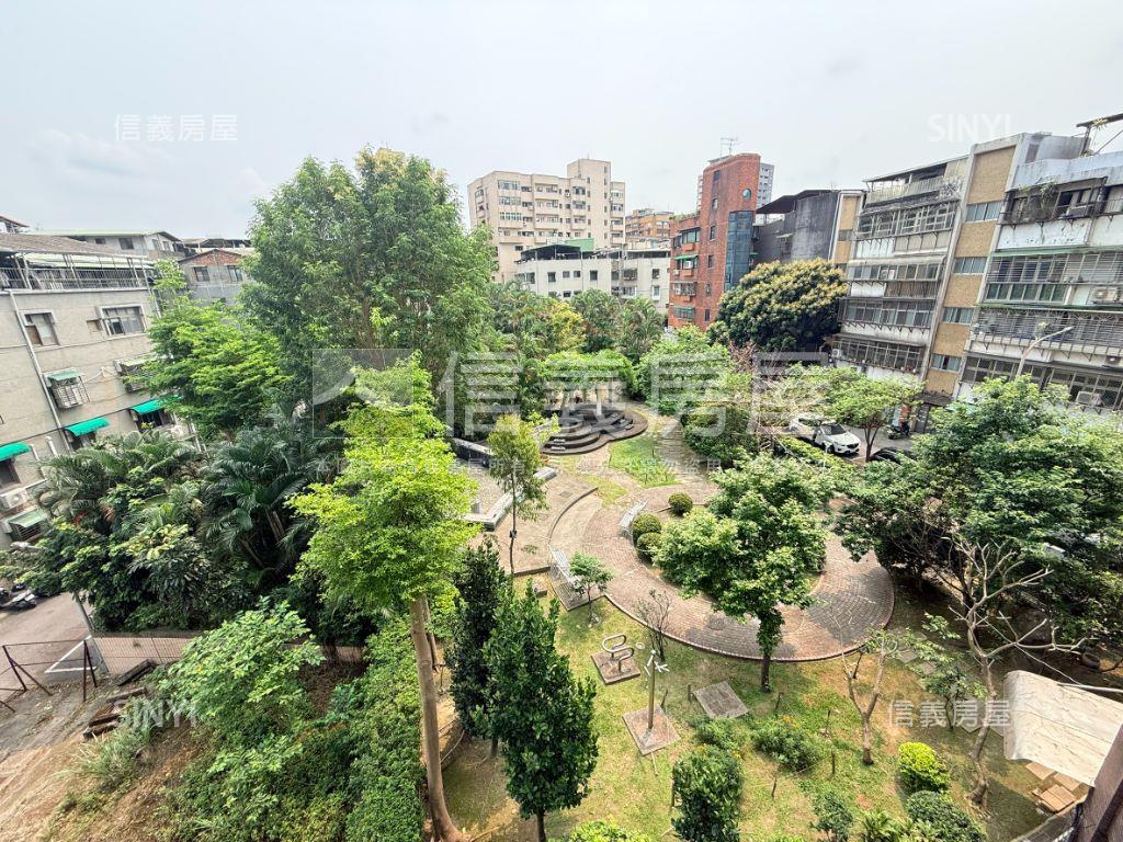 蝶飛鳳舞綠景景觀房屋室內格局與周邊環境