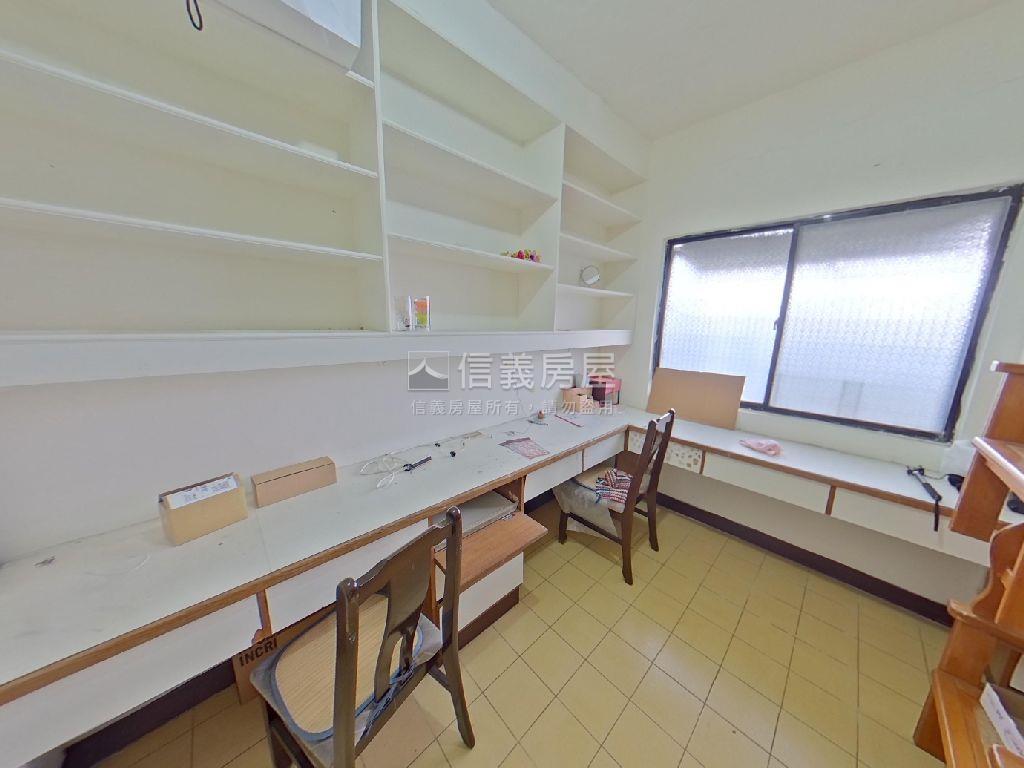 忠孝活巷１手屋三房好屋房屋室內格局與周邊環境