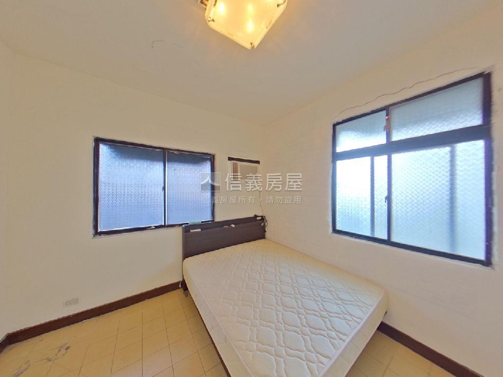 忠孝活巷１手屋三房好屋房屋室內格局與周邊環境