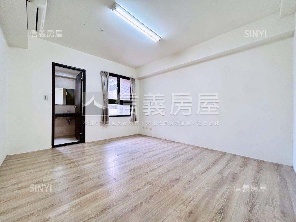 專任！晴光花園次頂樓三房房屋室內格局與周邊環境