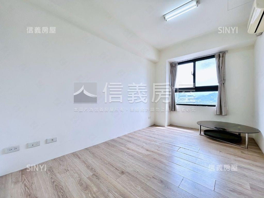 專任！晴光花園次頂樓三房房屋室內格局與周邊環境