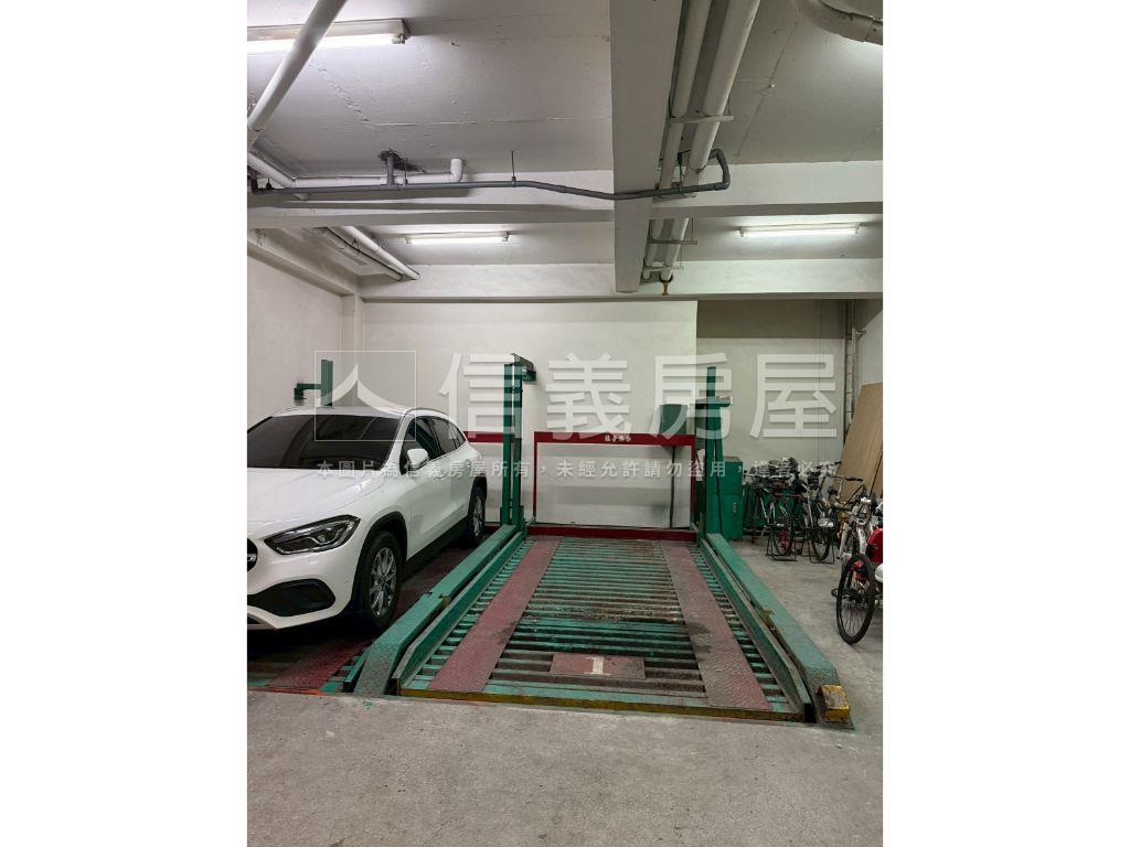 新接！北平商圈三房車位房屋室內格局與周邊環境