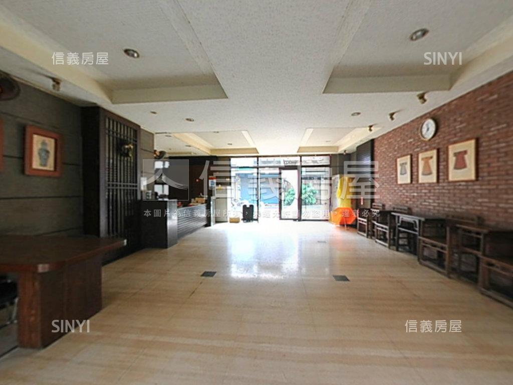 昌益御品方正四房車位房屋室內格局與周邊環境