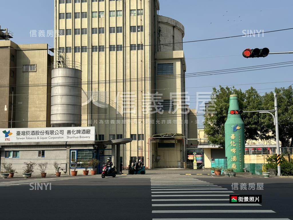 善化成功新村三房平車房屋室內格局與周邊環境