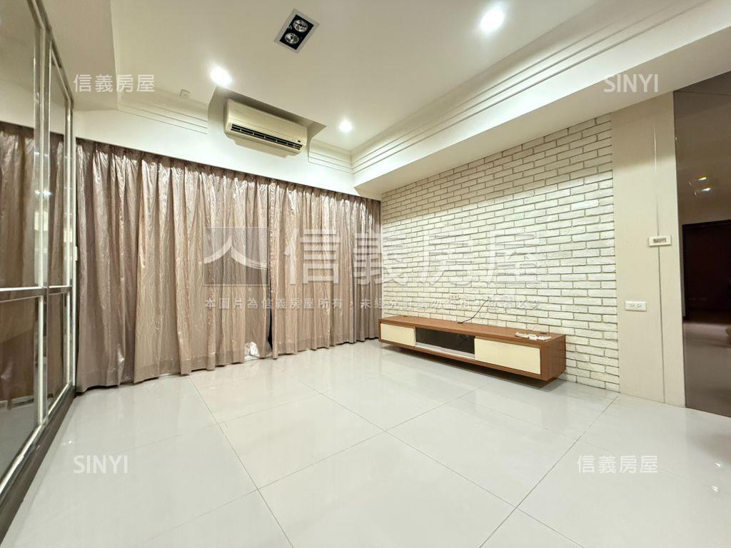 專任高鐵區富宇水怡園美屋房屋室內格局與周邊環境