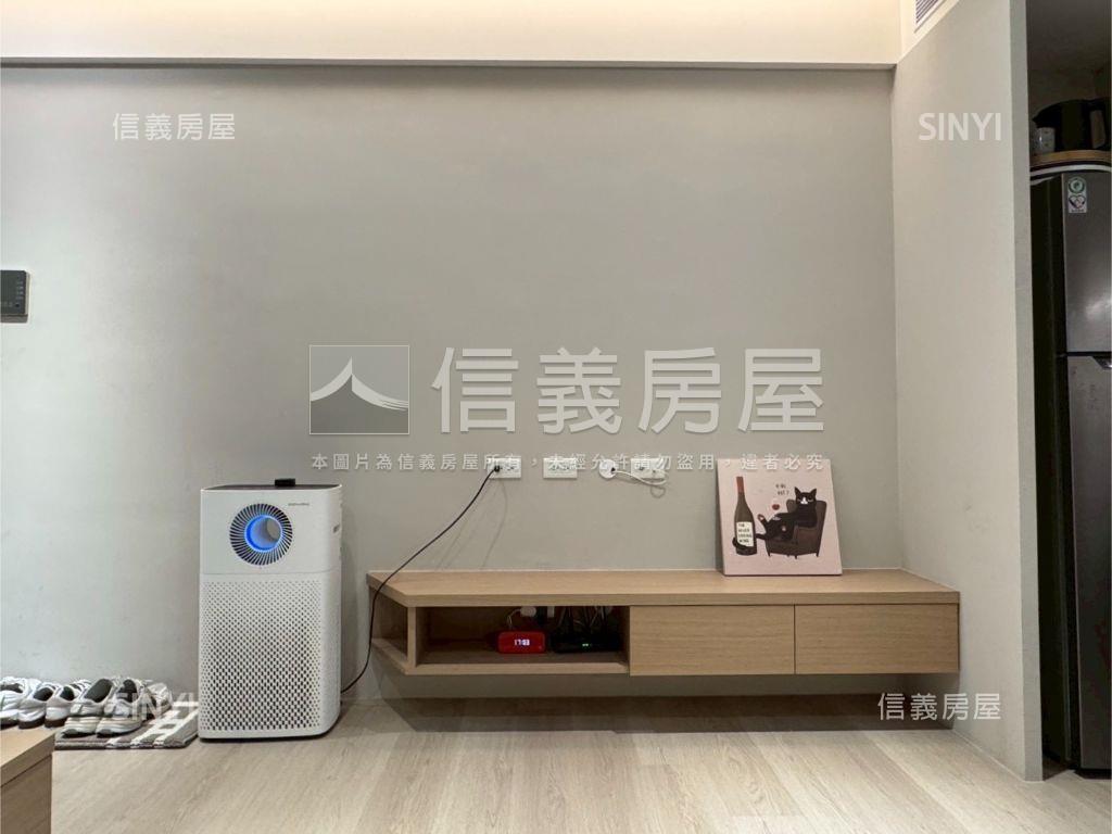 天際２房｜美河景一窗盡覽房屋室內格局與周邊環境