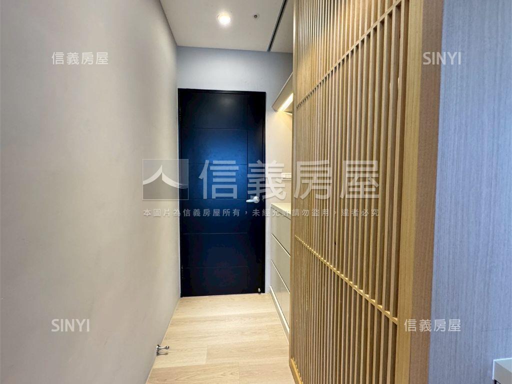 天際２房｜美河景一窗盡覽房屋室內格局與周邊環境