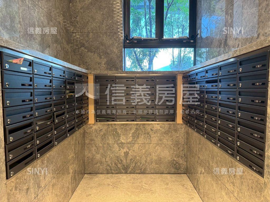 天際２房｜美河景一窗盡覽房屋室內格局與周邊環境