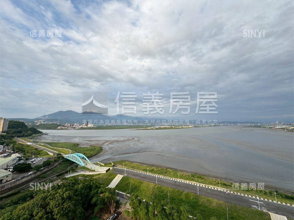 天際２房｜美河景一窗盡覽房屋室內格局與周邊環境