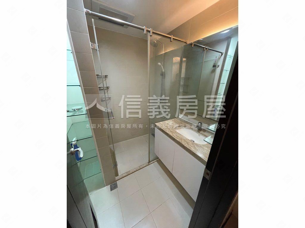 ．高樓．移動光城房屋室內格局與周邊環境