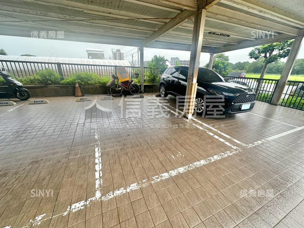 捷韻Ａ１９湖景２房車位房屋室內格局與周邊環境