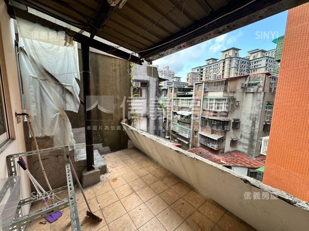 置產收租低總價透天房屋室內格局與周邊環境