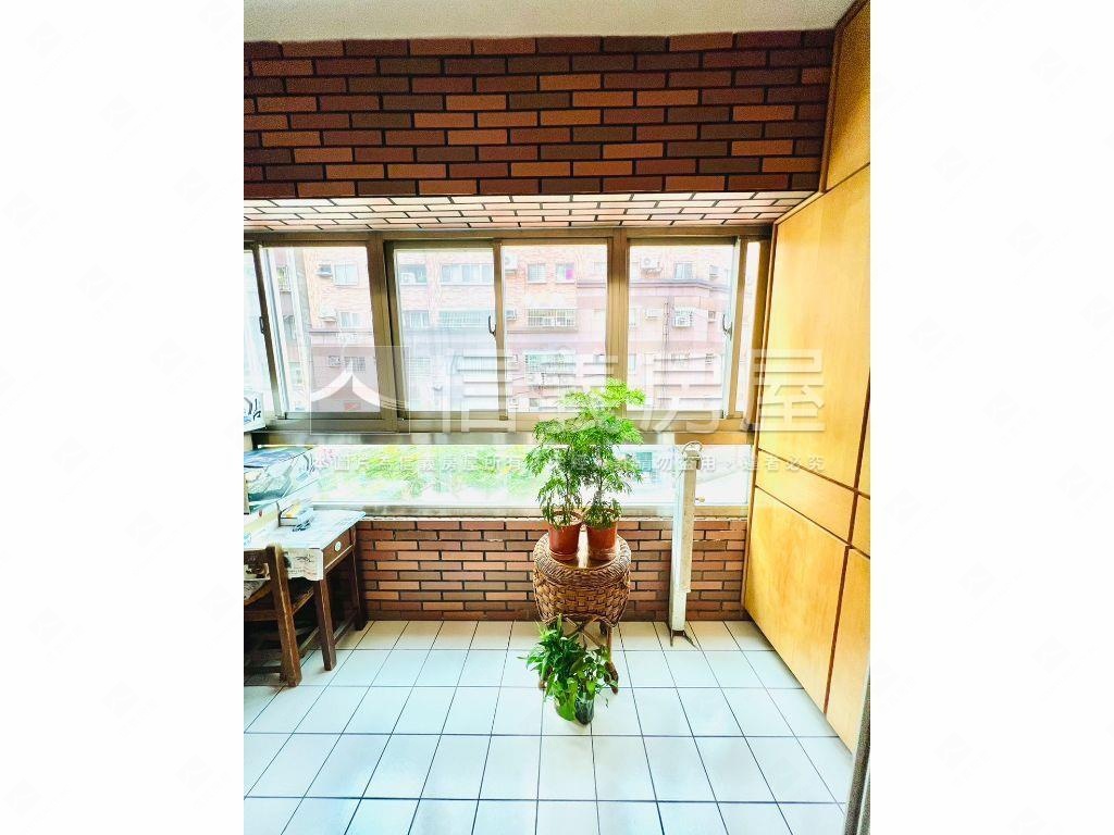 府中★捷運五房★稀有釋出房屋室內格局與周邊環境