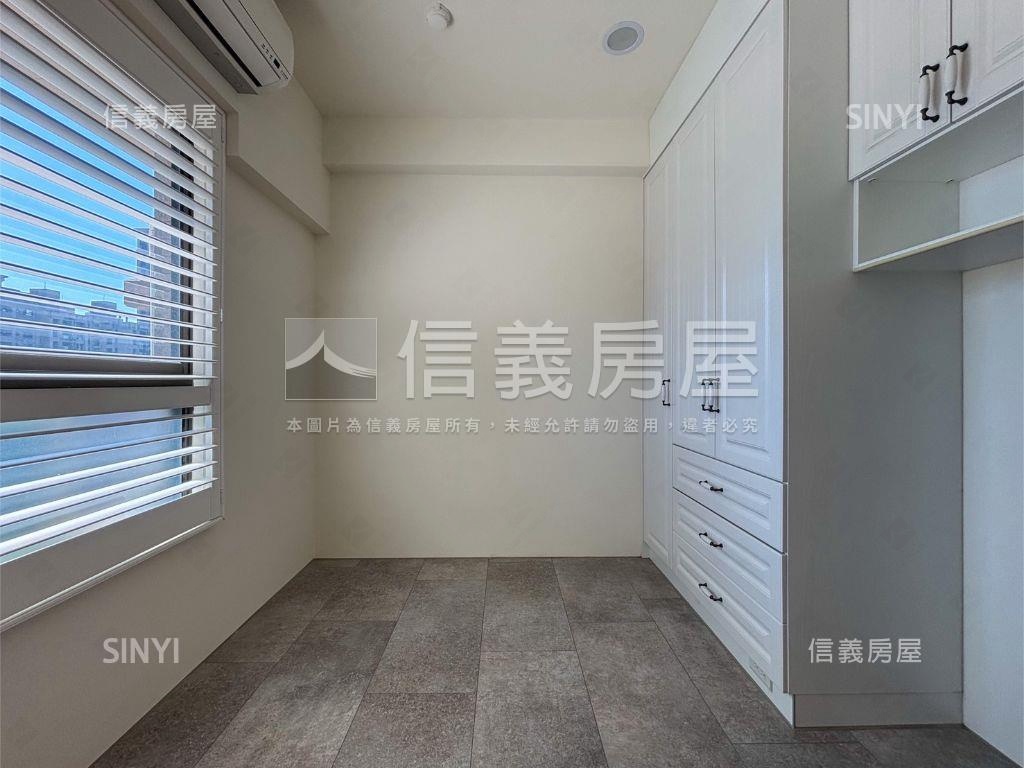 信義專任陽光藝花園美２房房屋室內格局與周邊環境