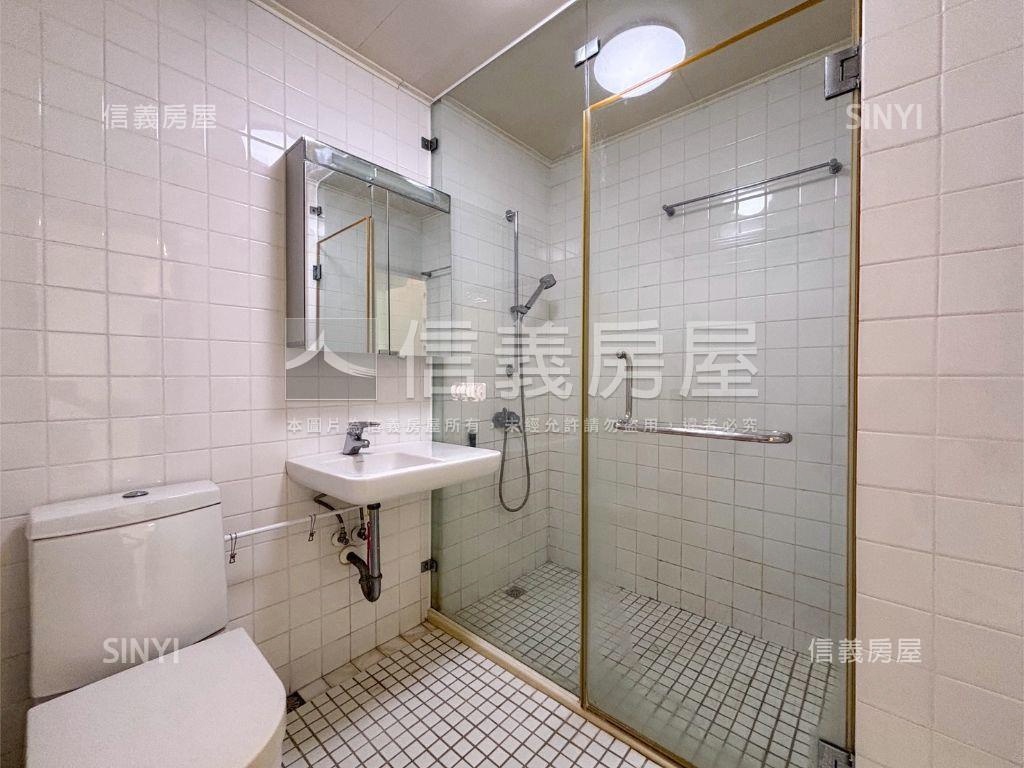 信義專任陽光藝花園美２房房屋室內格局與周邊環境