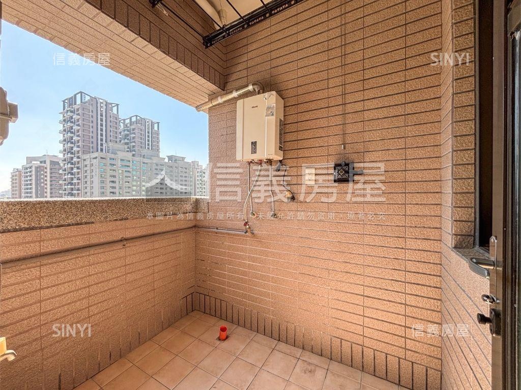 信義專任陽光藝花園美２房房屋室內格局與周邊環境