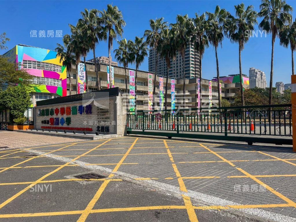 信義專任陽光藝花園美２房房屋室內格局與周邊環境