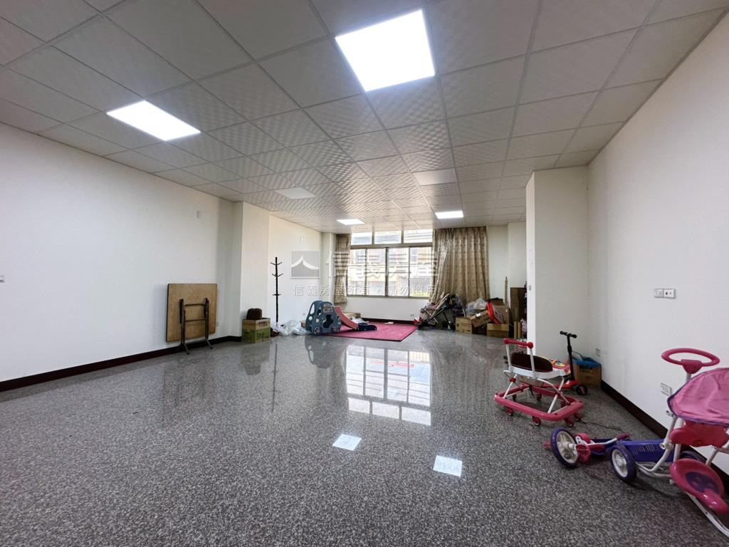 神岡乙工。可承重可三照房屋室內格局與周邊環境