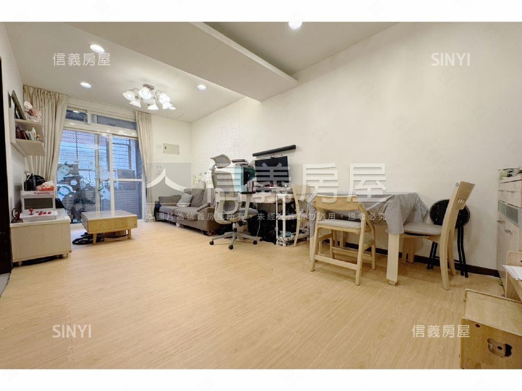 稀少公寓三樓屋況佳房屋室內格局與周邊環境